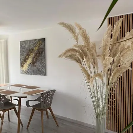 3 In Frankfurt Apartment