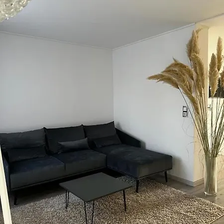 3 In Frankfurt קלסטרבאך