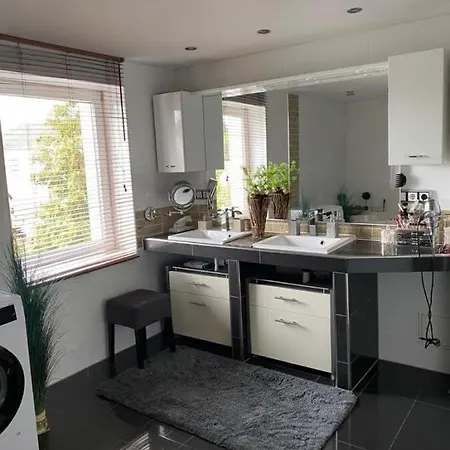 דירה 3 In Frankfurt קלסטרבאך